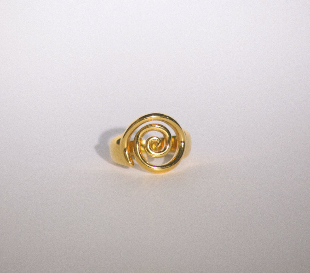 Lady ring