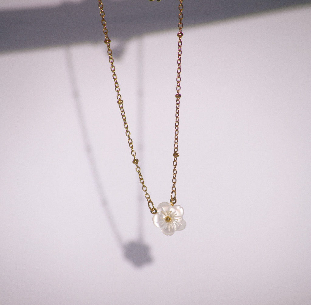 Flora Necklace