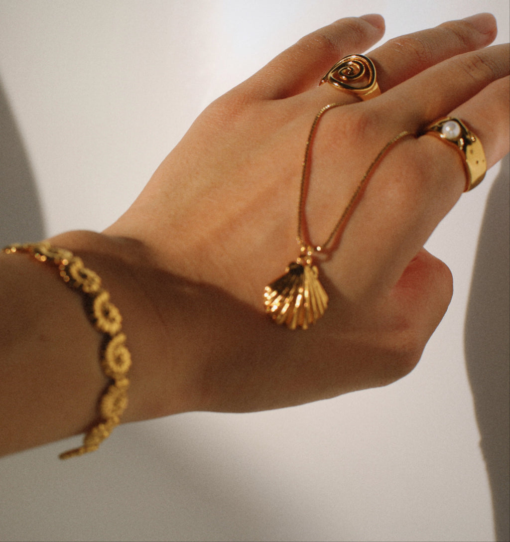 'Olēlei Necklace